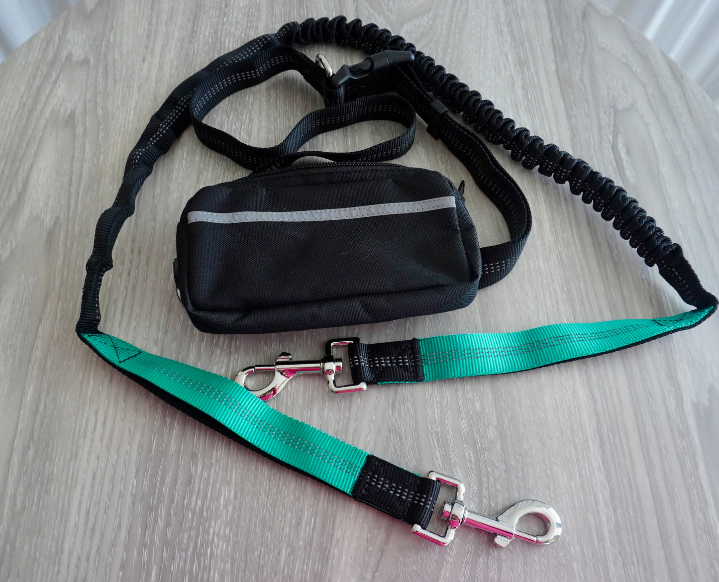 Hands Free Dog Leash With Adjustable Waist Belt